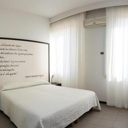 Hotel Solarium Civitanova Marche Ngoại thất bức ảnh